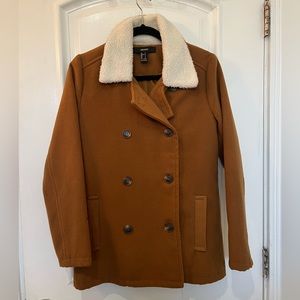 Coat jacket with brown buttons size small